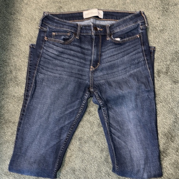 Abercrombie Jeans 👖 - Picture 2 of 4